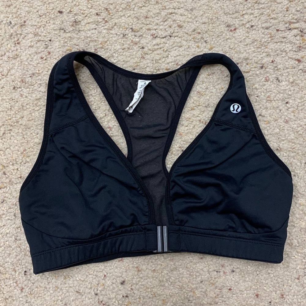 Black Lululemon Sports Bra 36D Front Closure